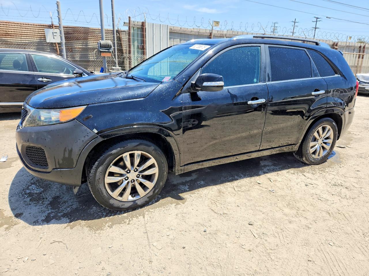 5XYKW4A26CG256561 · 2012 KIA SORENTO