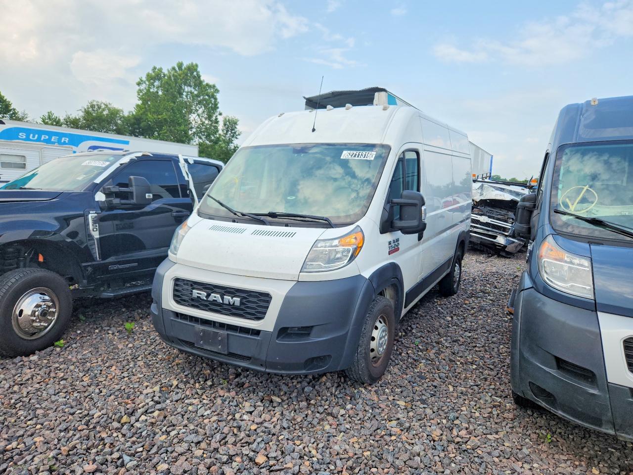 3C6TRVBG8KE509281 · 2019 RAM PROMASTER 1500