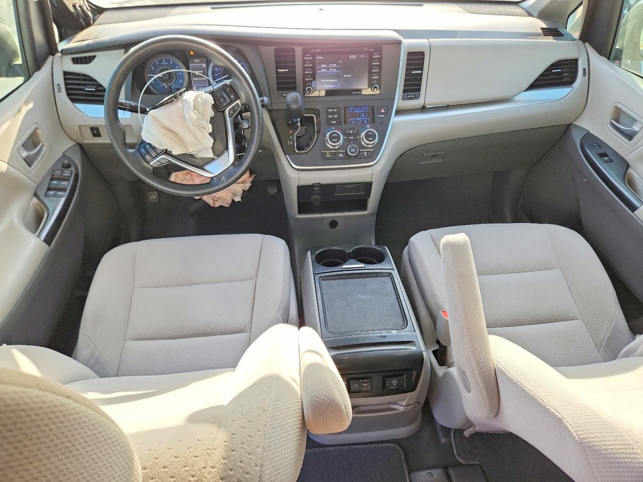 5TDKZ3DC8LS081092 · 2020 TOYOTA SIENNA · 8/14