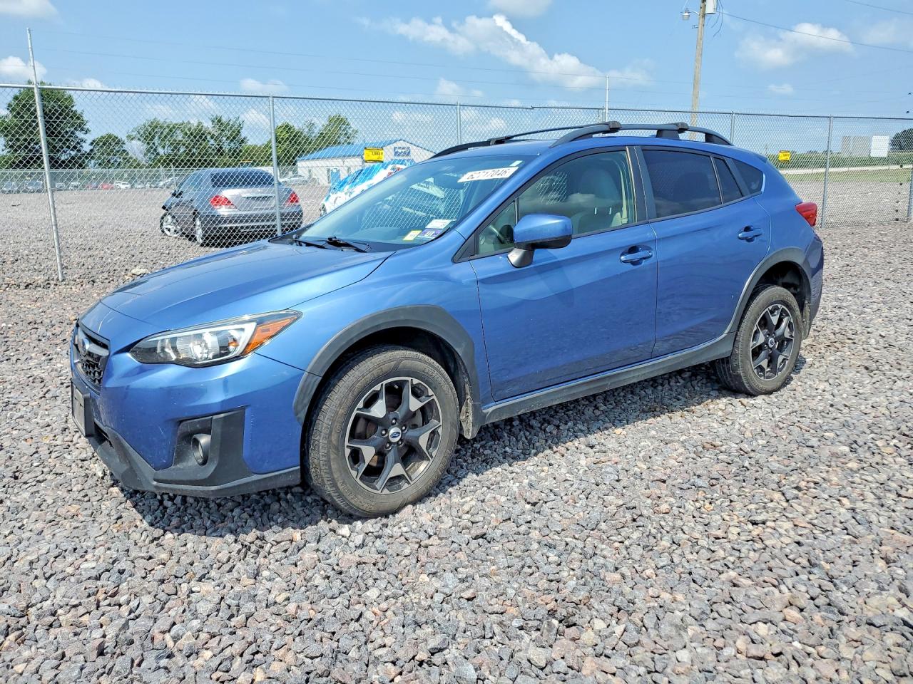 JF2GTABC8JH238461 · 2018 SUBARU CROSSTREK