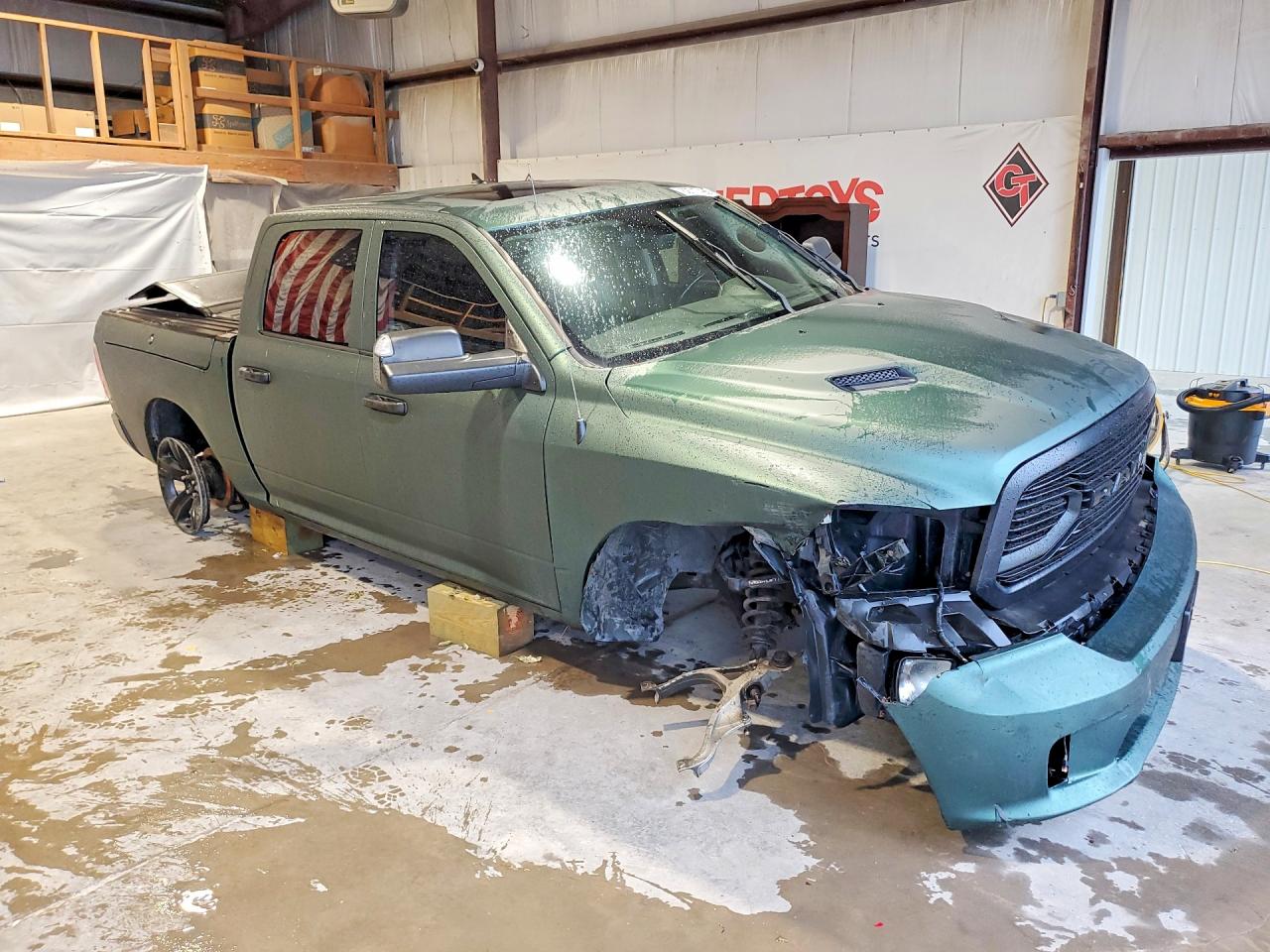 1C6RR7MT8JS172347 · 2018 RAM 1500 · 4/13