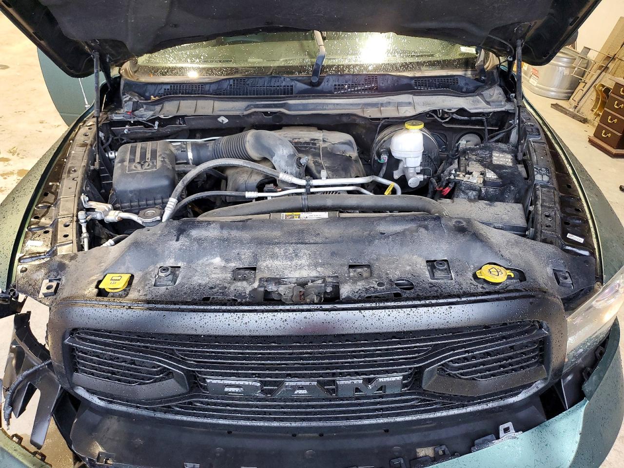 1C6RR7MT8JS172347 · 2018 RAM 1500 · 11/13