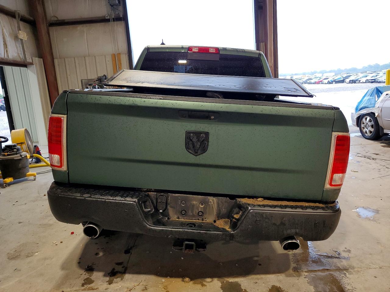 1C6RR7MT8JS172347 · 2018 RAM 1500 · 6/13