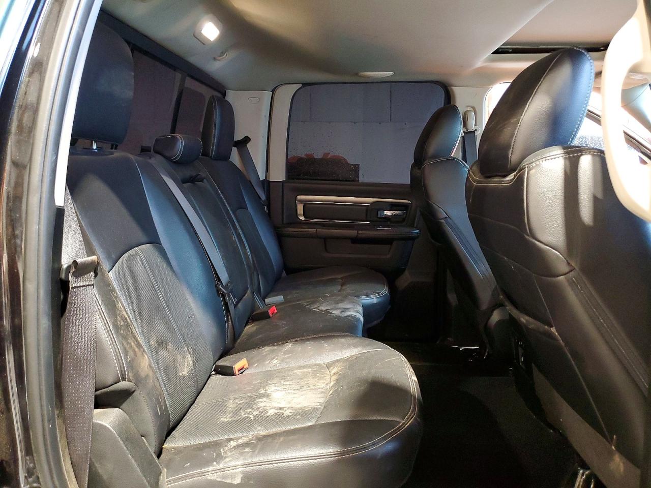 1C6RR7MT8JS172347 · 2018 RAM 1500 · 10/13