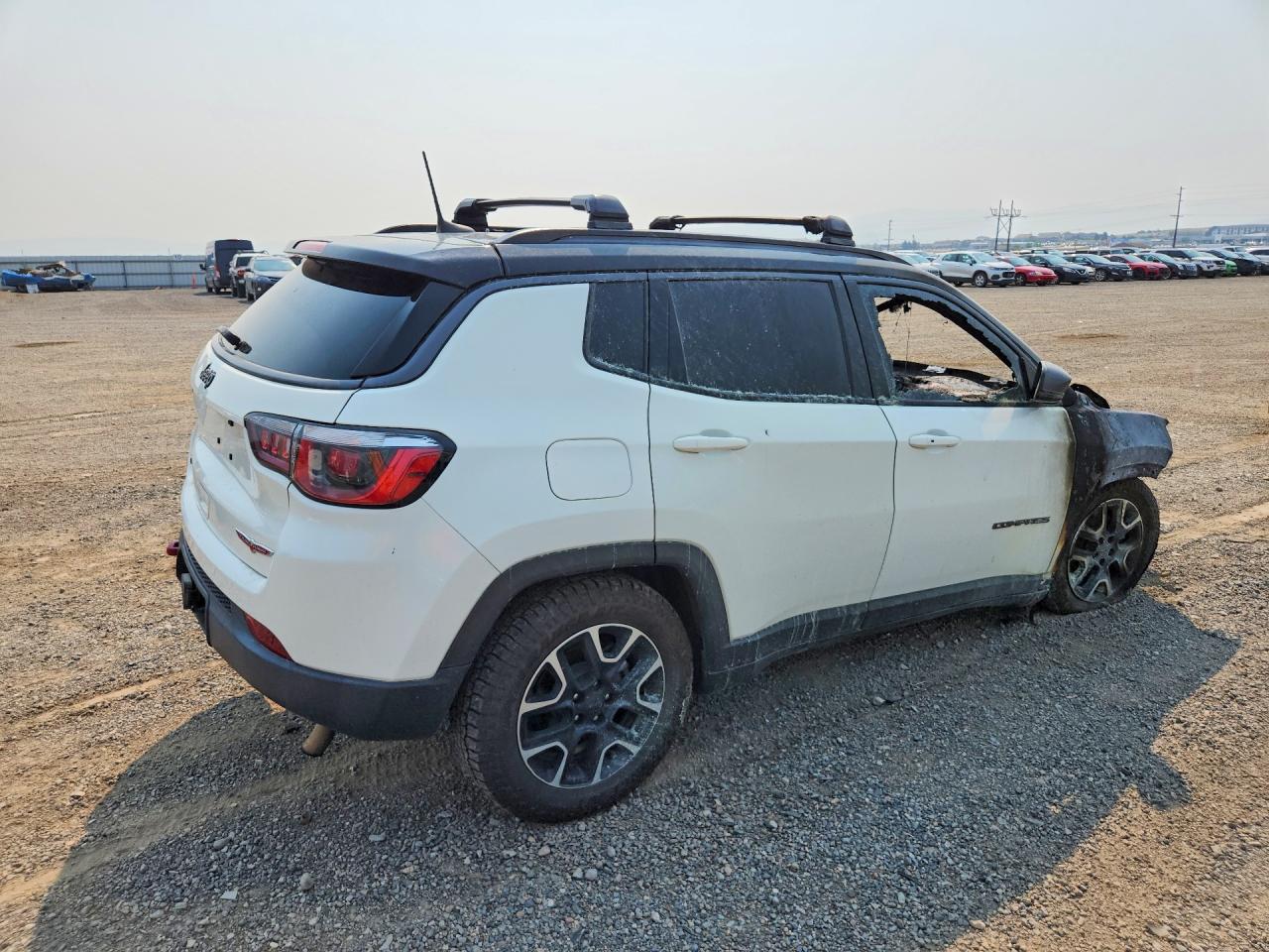 3C4NJDDB5LT116615 · 2020 JEEP COMPASS · 3/12