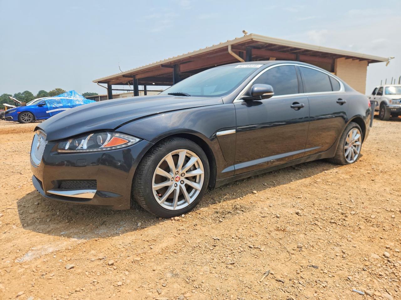 SAJWA0FS4FPU56181 · 2015 JAGUAR XF