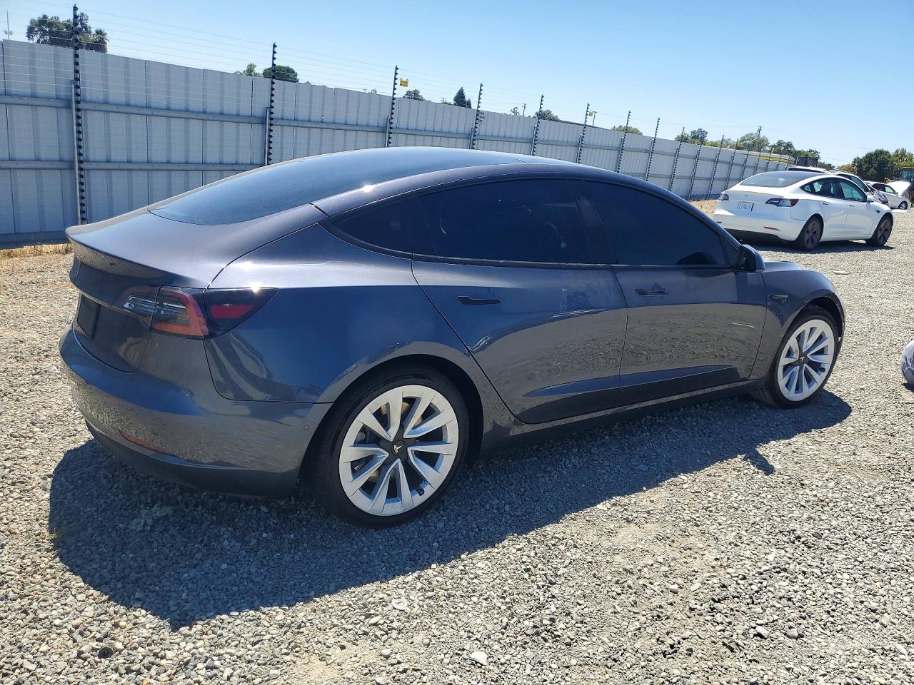 5YJ3E1EA0MF017975 · 2021 TESLA MODEL 3 · 3/12