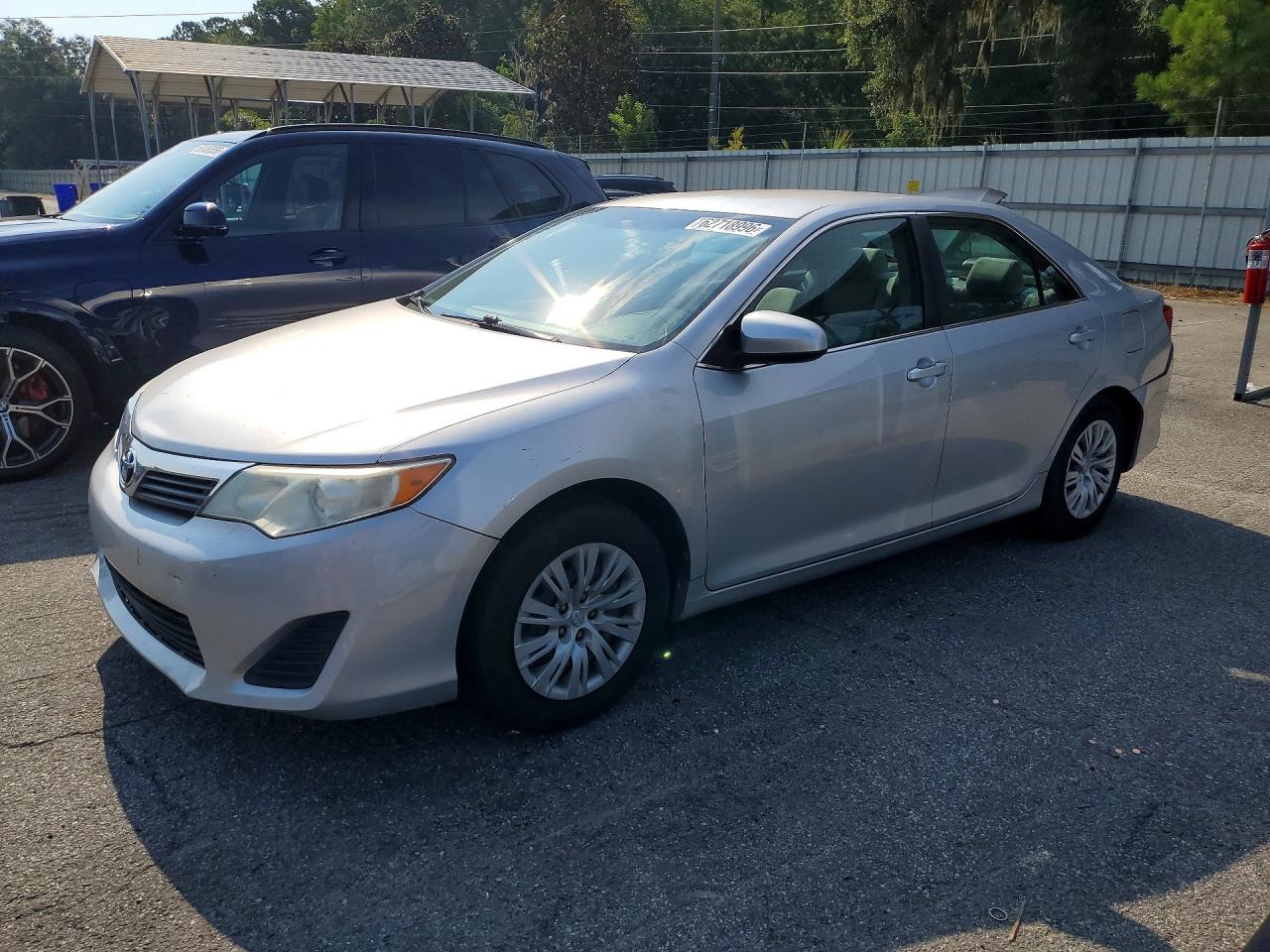 4T1BF1FKXEU805554 · 2014 TOYOTA CAMRY