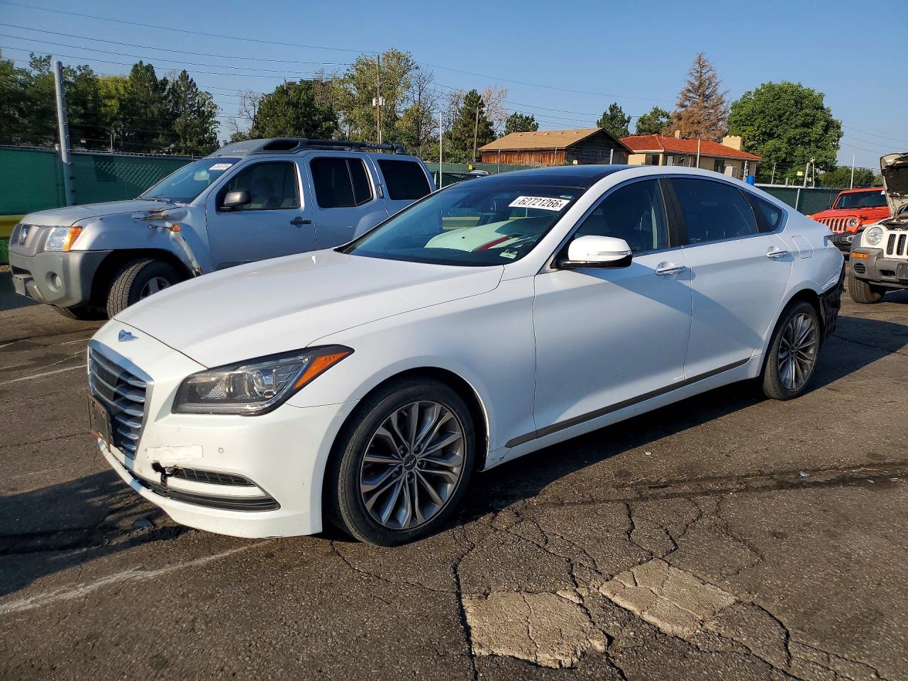 KMHGN4JE8FU033987 · 2015 HYUNDAI GENESIS