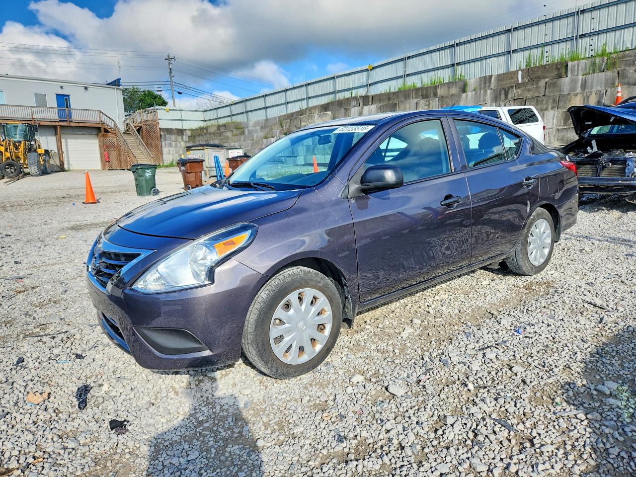 3N1CN7AP5FL840762 · 2015 NISSAN VERSA