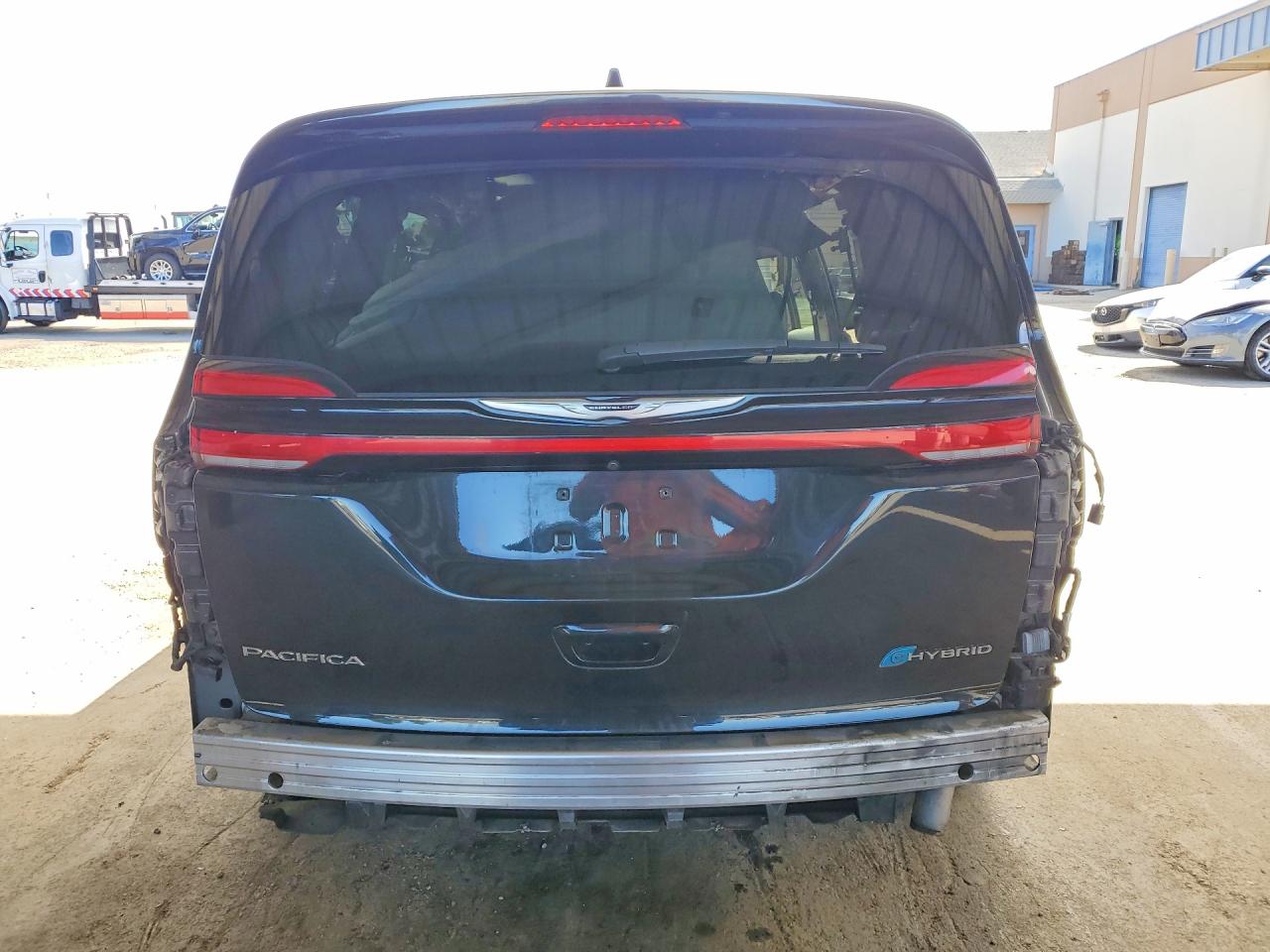 2C4RC1L75PR626611 · 2023 CHRYSLER PACIFICA · 6/14