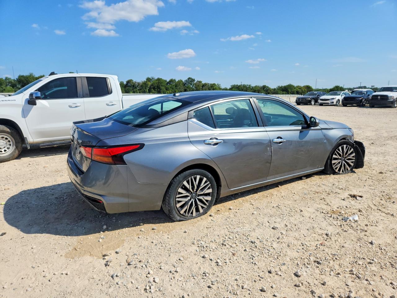 1N4BL4DV6PN329575 · 2023 NISSAN ALTIMA · 3/12
