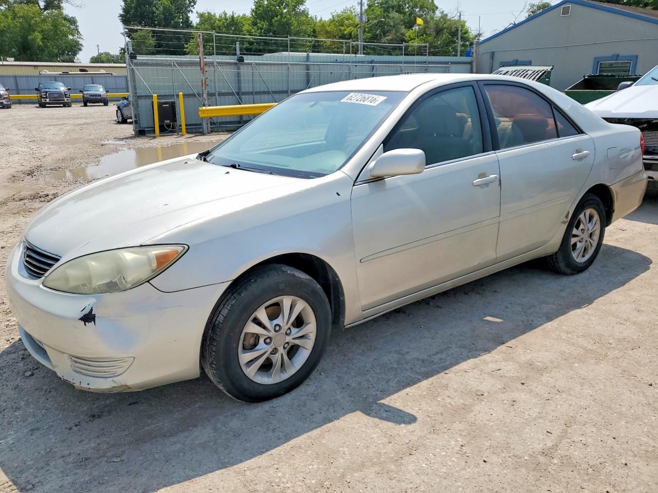 4T1BF32K45U620093 · 2005 TOYOTA CAMRY