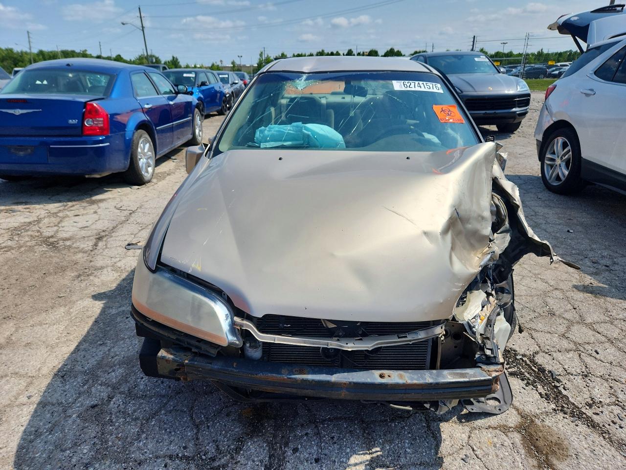 1HGCG5641YA060652 · 2000 HONDA ACCORD · 5/12