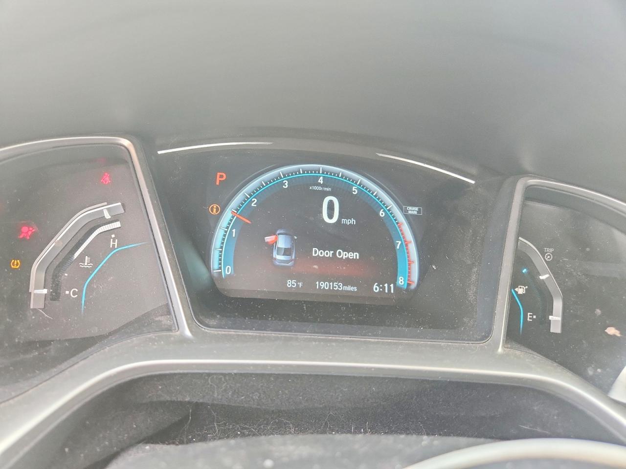 19XFC1F38GE017641 · 2016 HONDA CIVIC · 9/12
