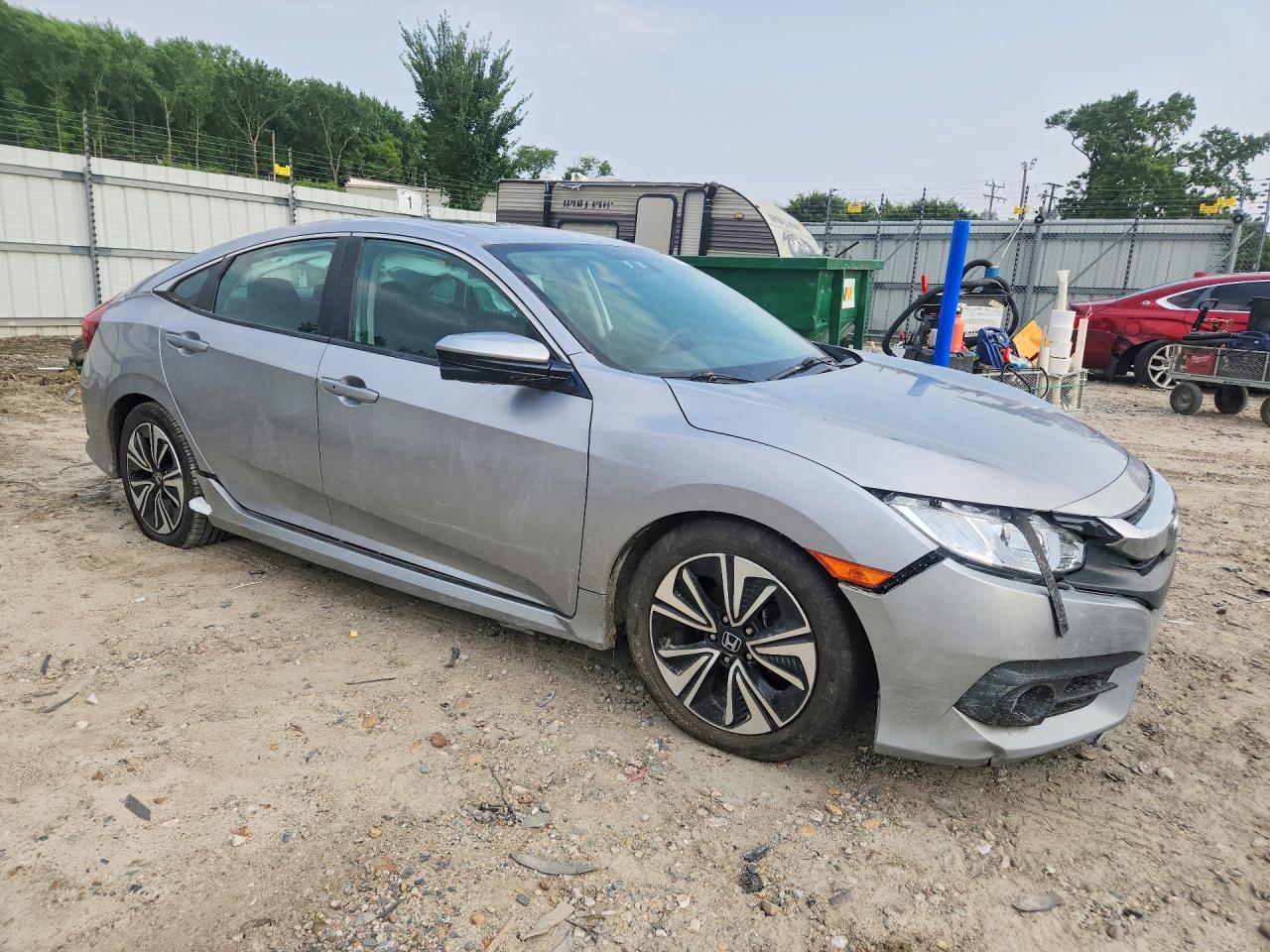 19XFC1F38GE017641 · 2016 HONDA CIVIC · 4/12