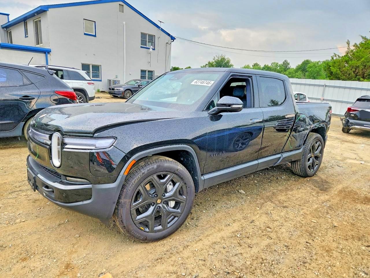 7FCTGBAAXSN035995 · 2025 RIVIAN RIT