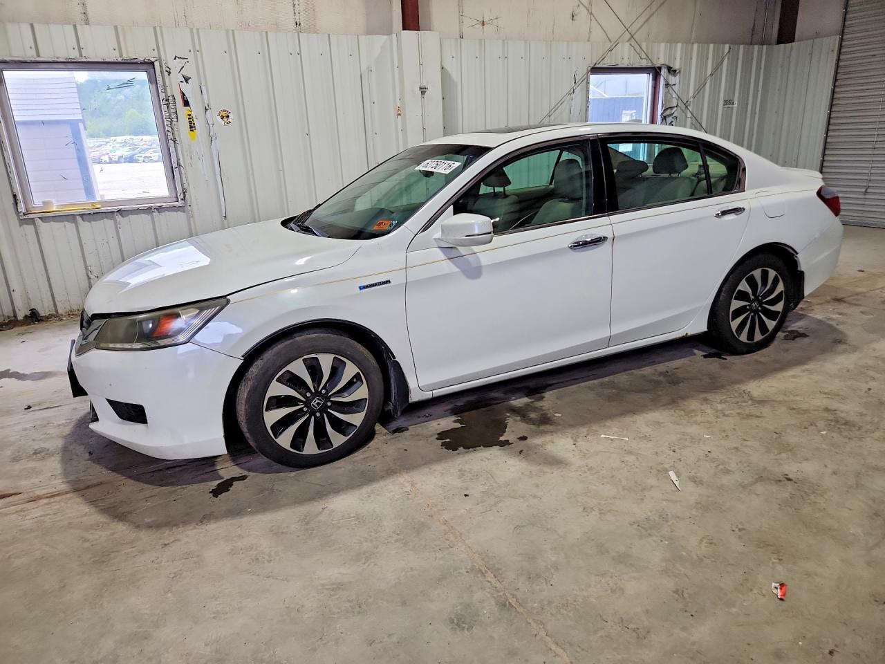 1HGCR6F58EA003983 · 2014 HONDA ACCORD