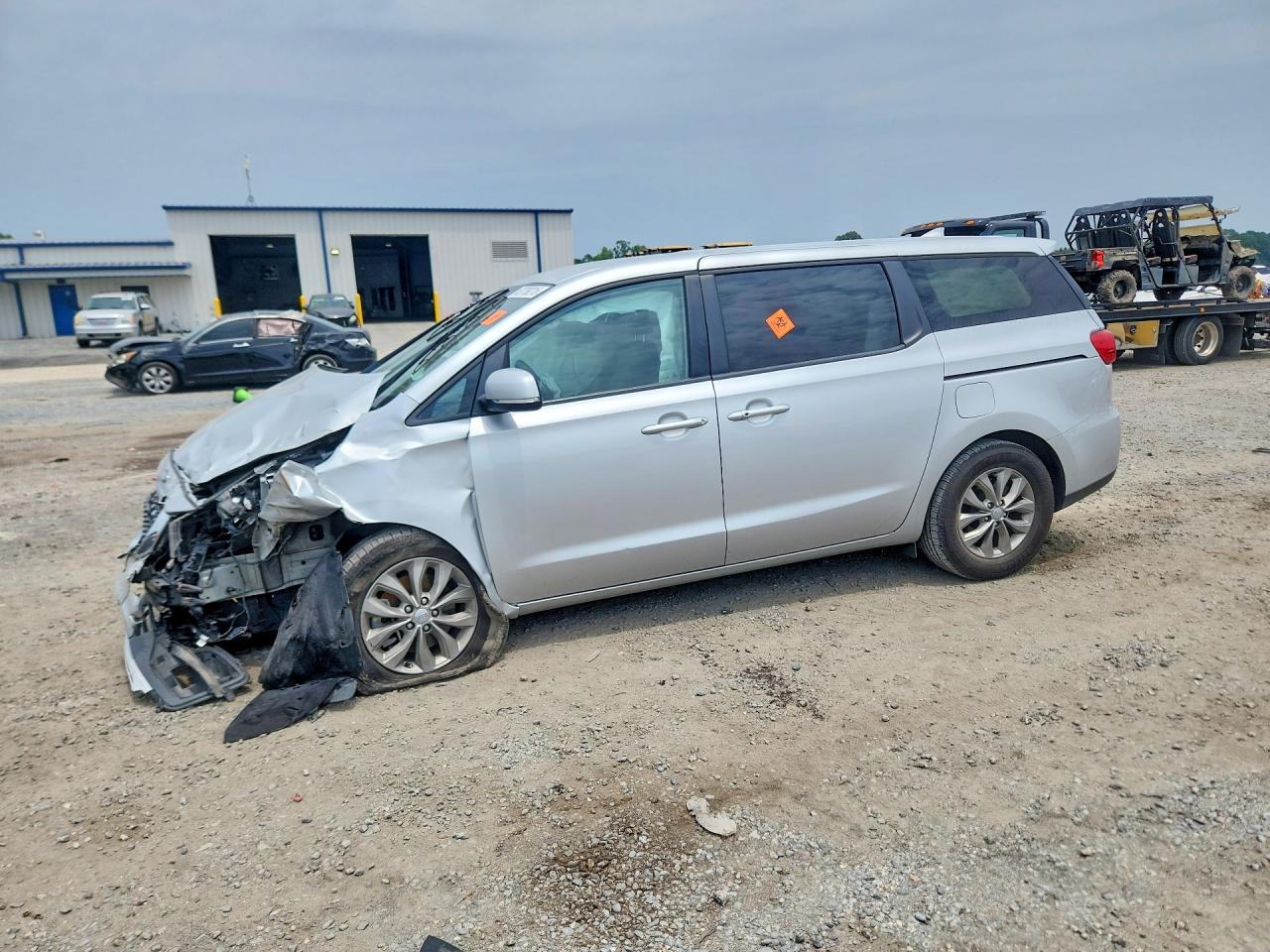 KNDMB5C17M6669494 · 2021 KIA SEDONA