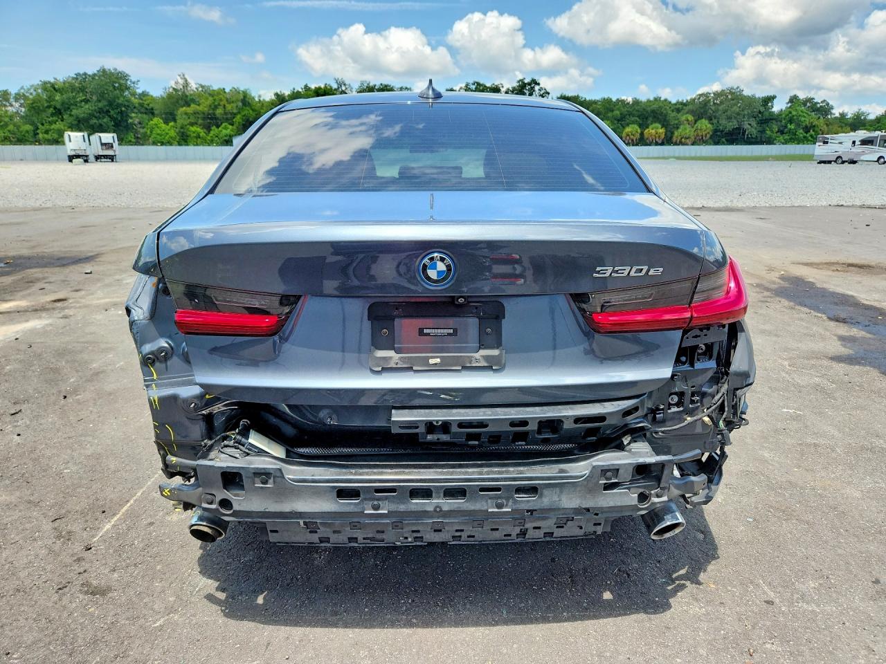 WBA5P7C05NFL65779 · 2022 BMW 330E · 6/13