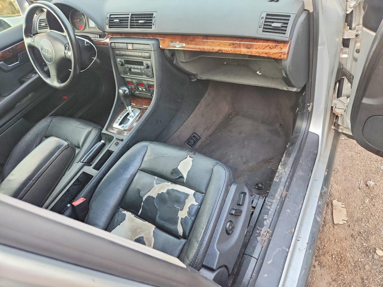 WAULT68E02A176192 · 2002 AUDI A4 · 8/12