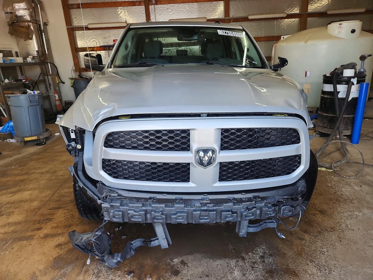 3C6RR7KT8FG700423 · 2015 RAM 1500 · 5/13