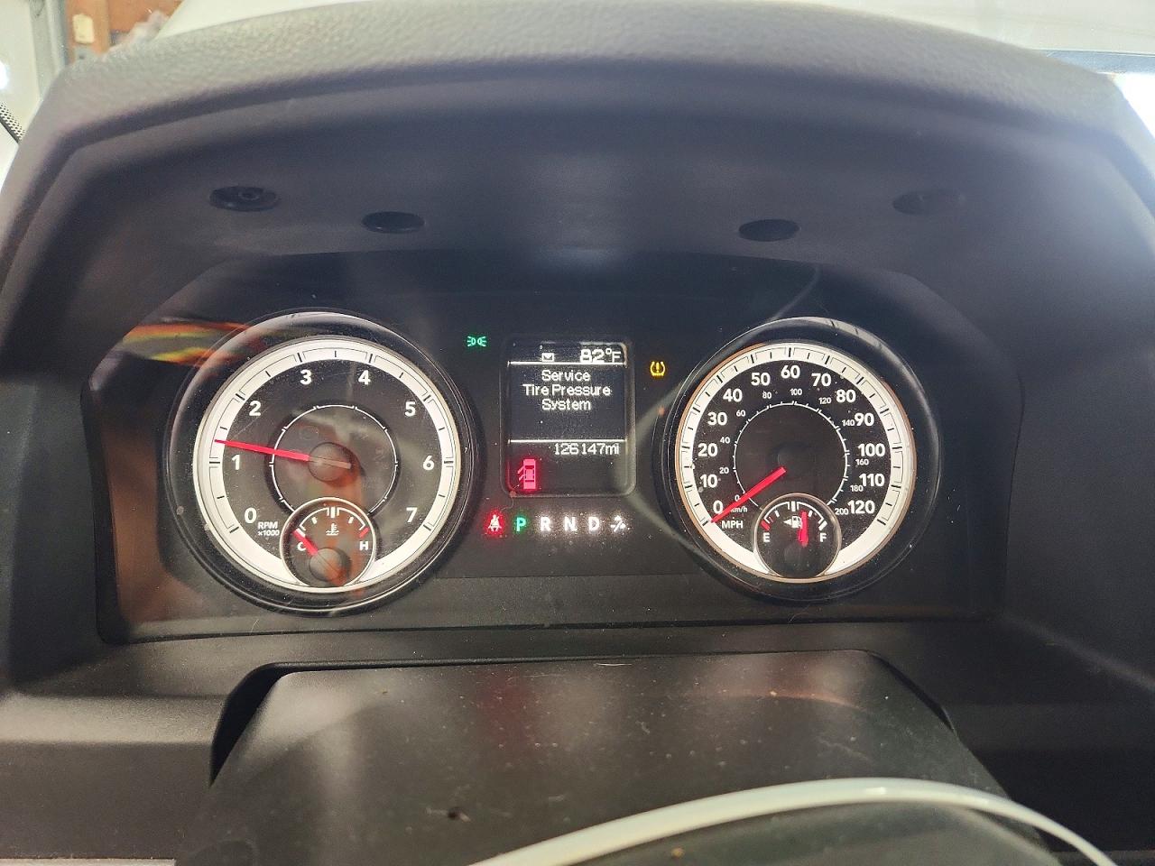 3C6RR7KT8FG700423 · 2015 RAM 1500 · 9/13