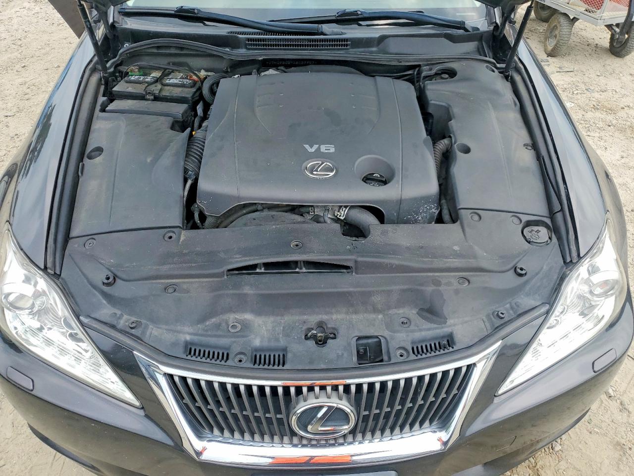 JTHCF5C27A5039953 · 2010 LEXUS IS · 11/12