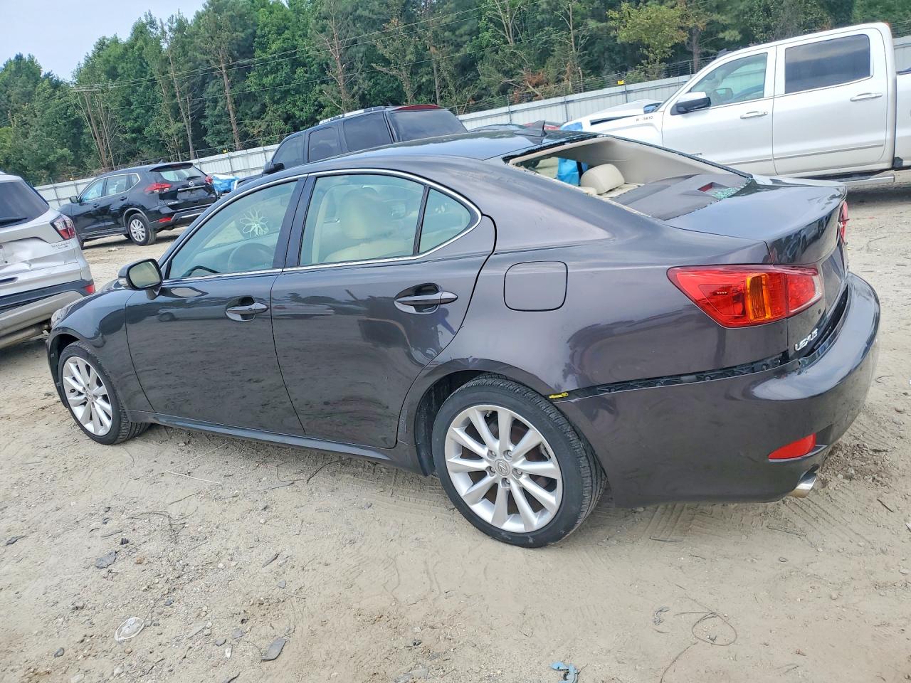 JTHCF5C27A5039953 · 2010 LEXUS IS · 2/12