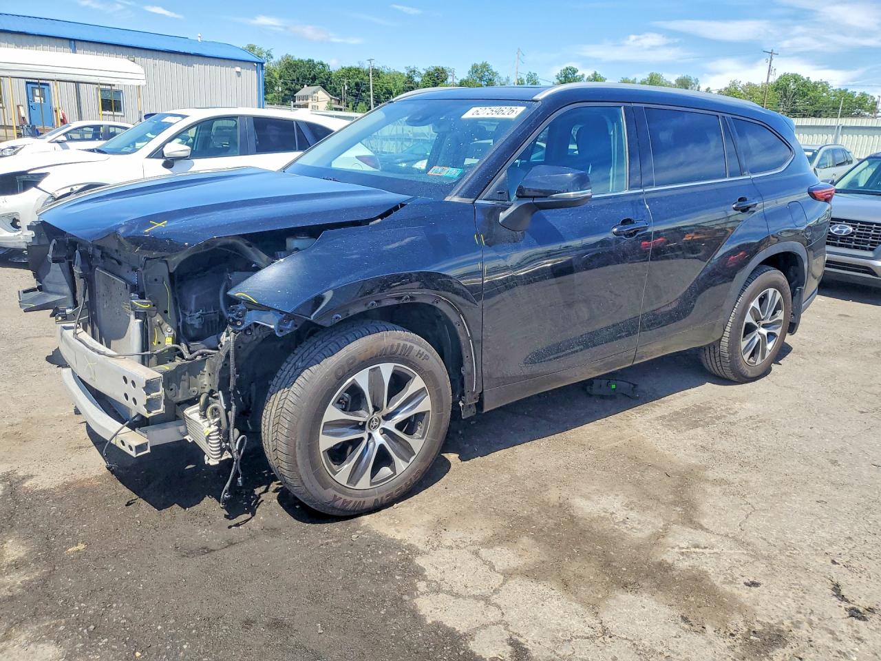 5TDGZRBH9NS192437 · 2022 TOYOTA HIGHLANDER