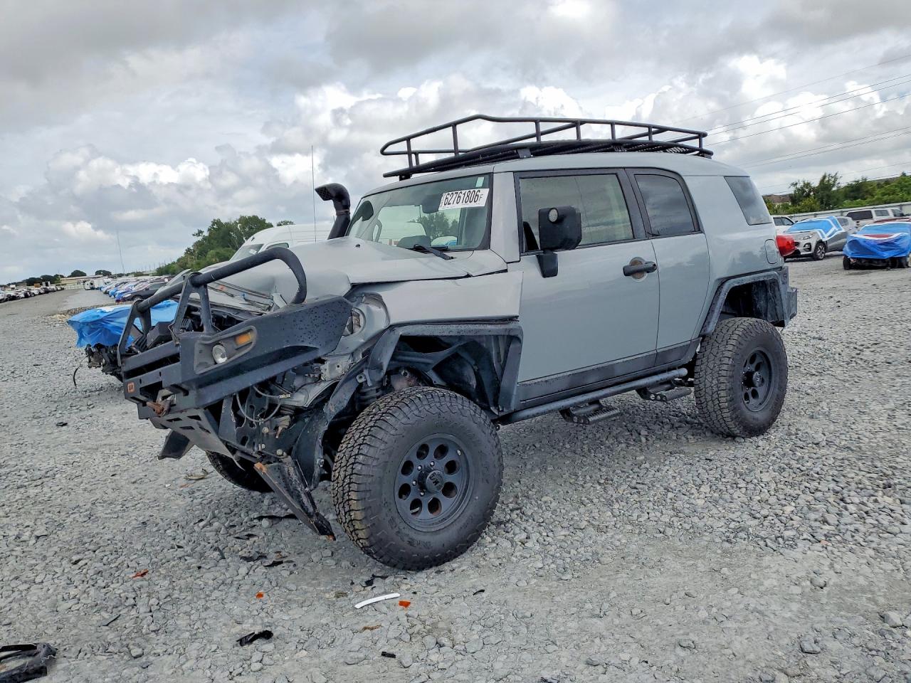 JTEBU4BF8DK156105 · 2013 TOYOTA FJ CRUISER