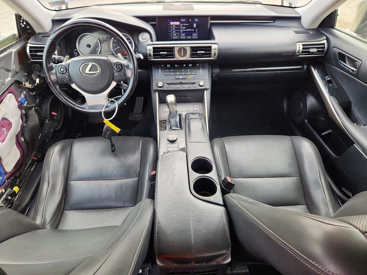 JTHCM1D29G5008192 · 2016 LEXUS IS · 8/13