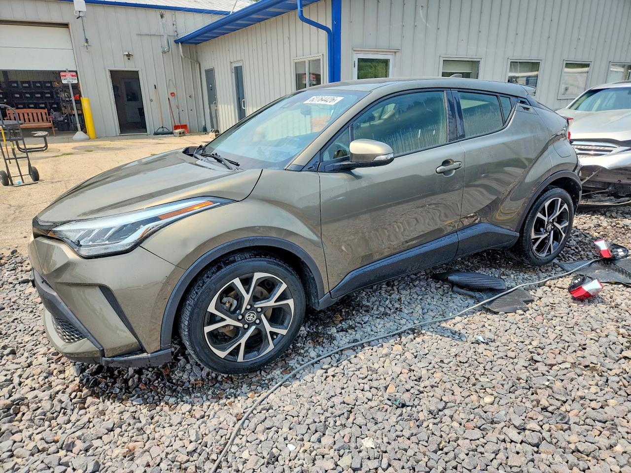 JTNKHMBX1M1115916 · 2021 TOYOTA C-HR