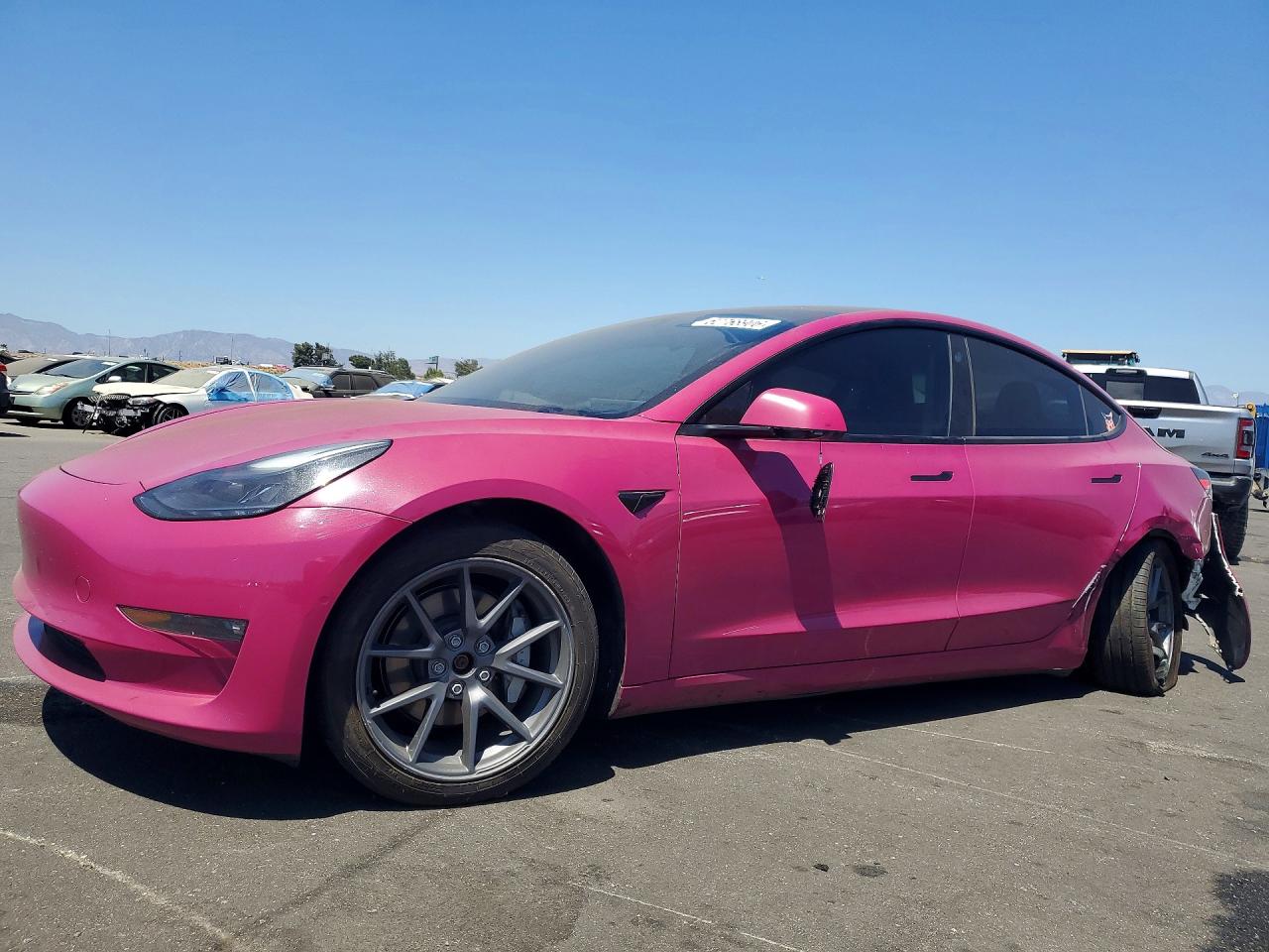 5YJ3E1EB3MF872405 · 2021 TESLA MODEL 3