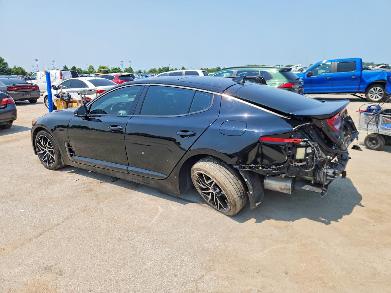 KNAE35LD5P6131650 · 2023 KIA STINGER · 2/12
