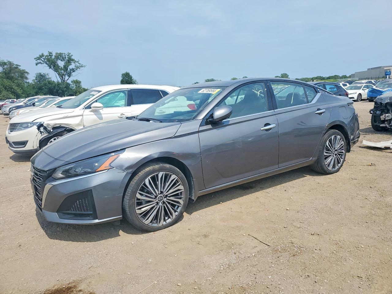 1N4BL4EW8SN331408 · 2025 NISSAN ALTIMA