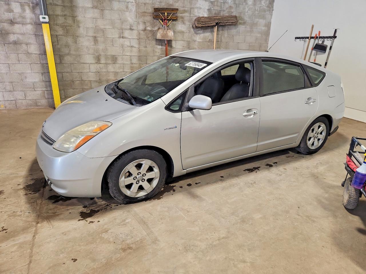 JTDKB20U067063018 · 2006 TOYOTA PRIUS