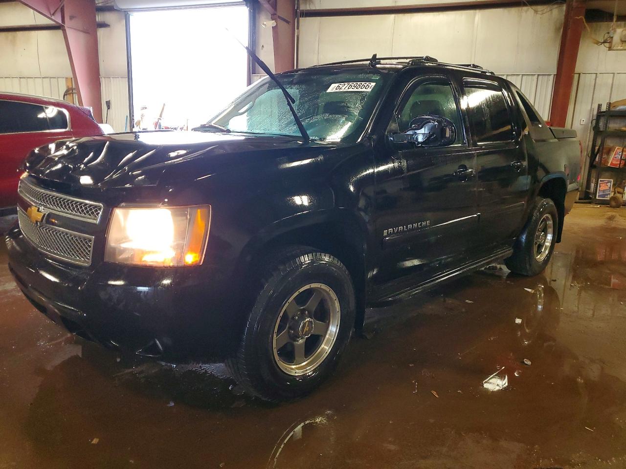 3GNFK123X8G141996 · 2008 CHEVROLET AVALANCHE