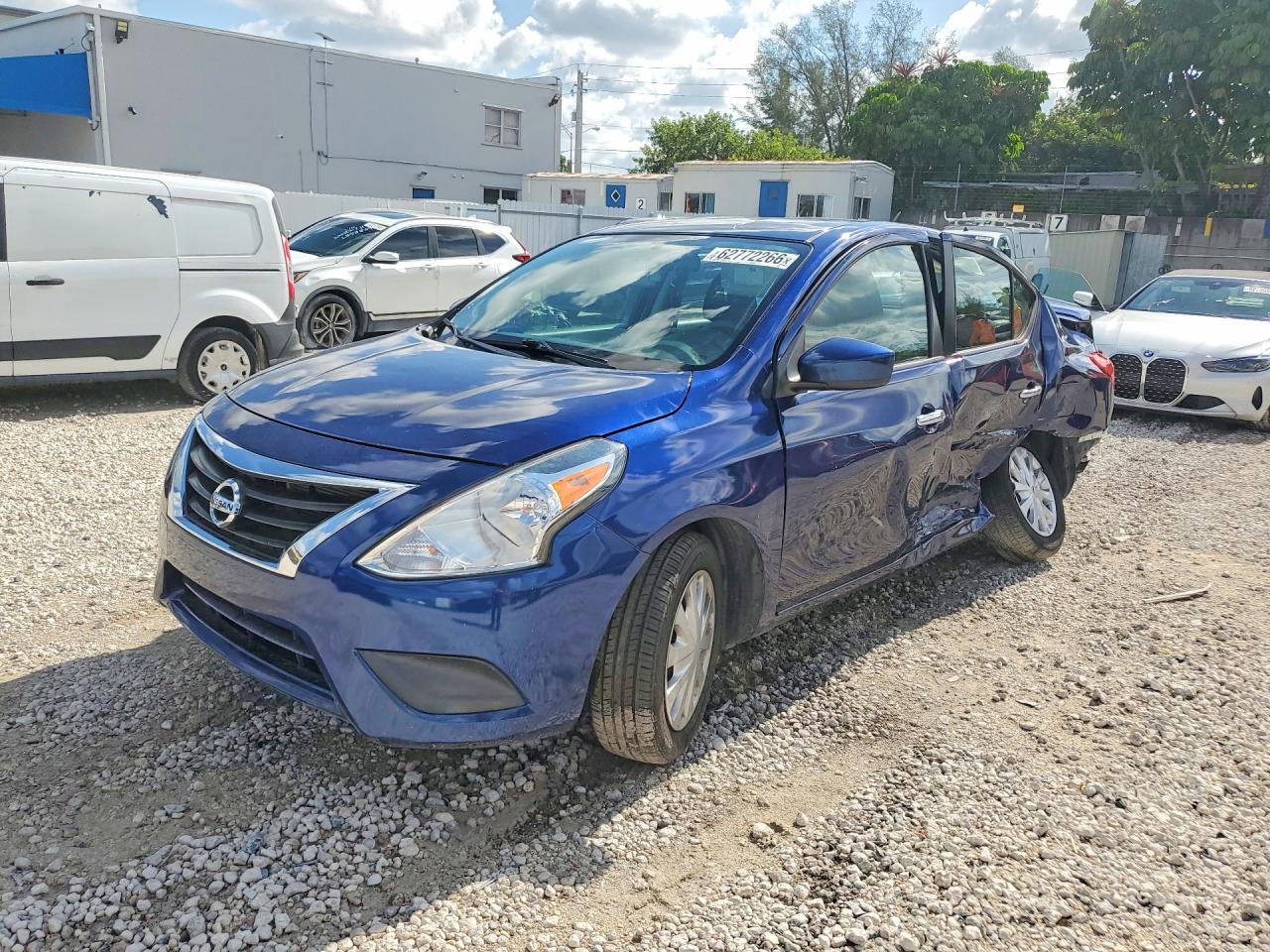 3N1CN7AP7KL866810 · 2019 NISSAN VERSA