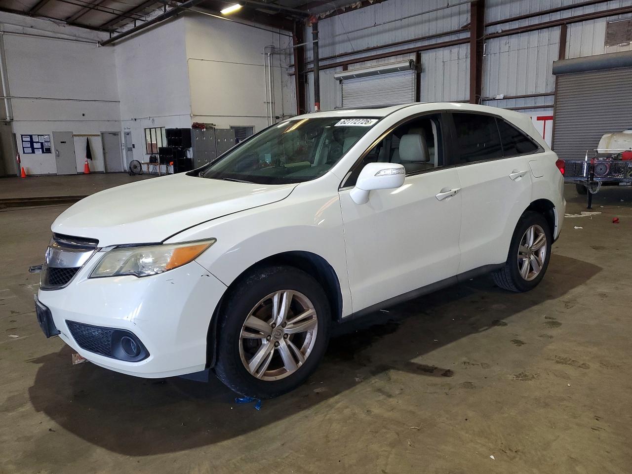 5J8TB4H33FL020989 · 2015 ACURA RDX