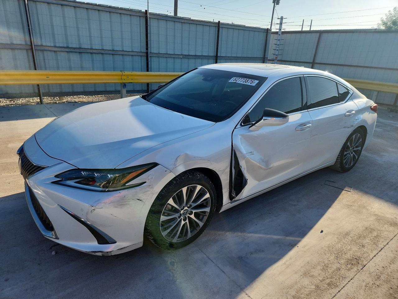 58ABZ1B13KU036968 · 2019 LEXUS ES