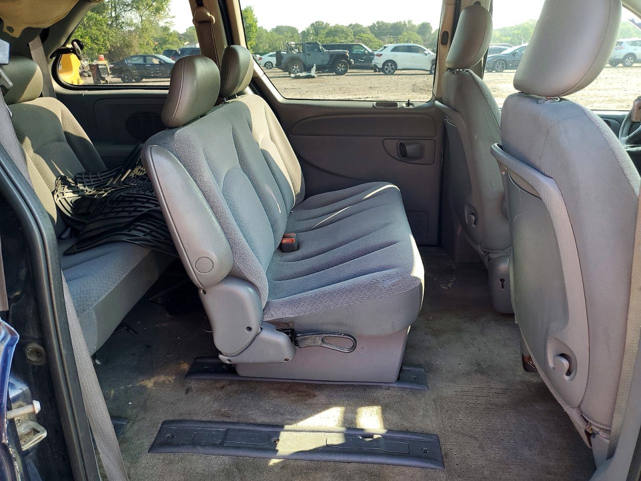 1D4GP25E76B664029 · 2006 DODGE CARAVAN · 11/13