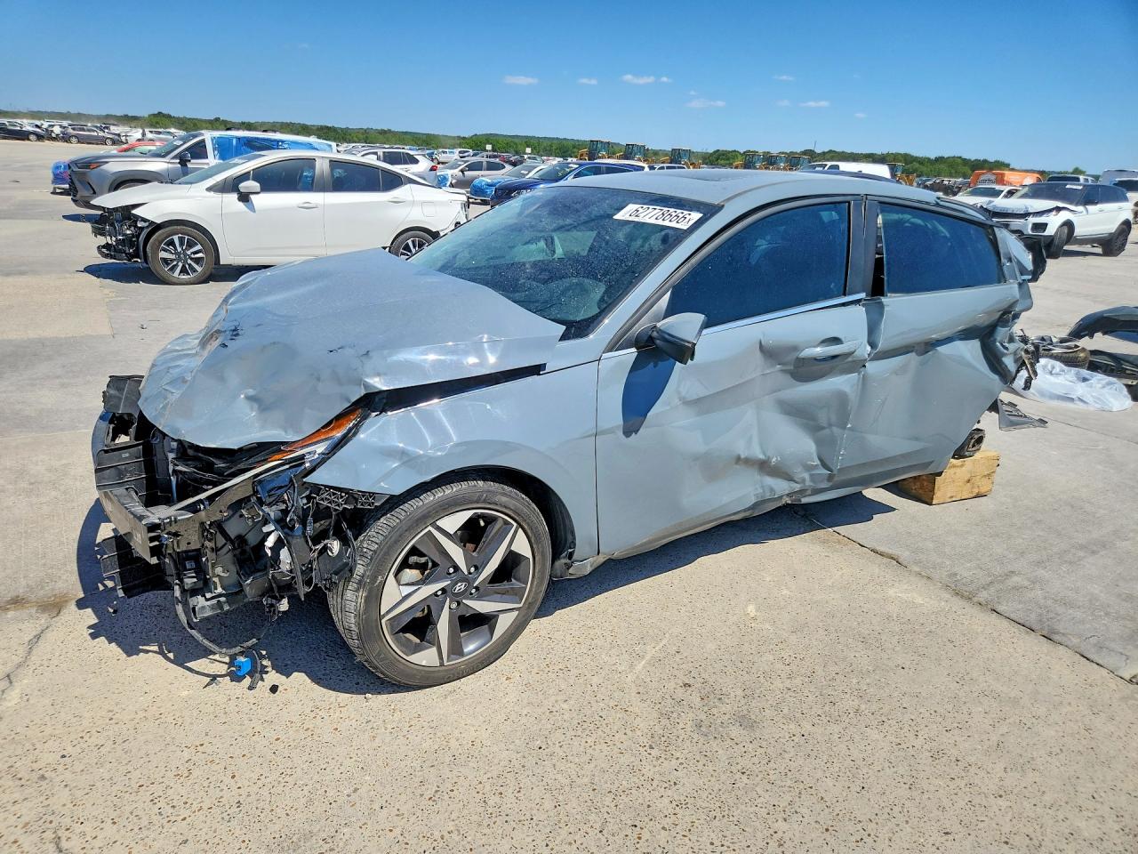 KMHLP4AG5NU364132 · 2022 HYUNDAI ELANTRA