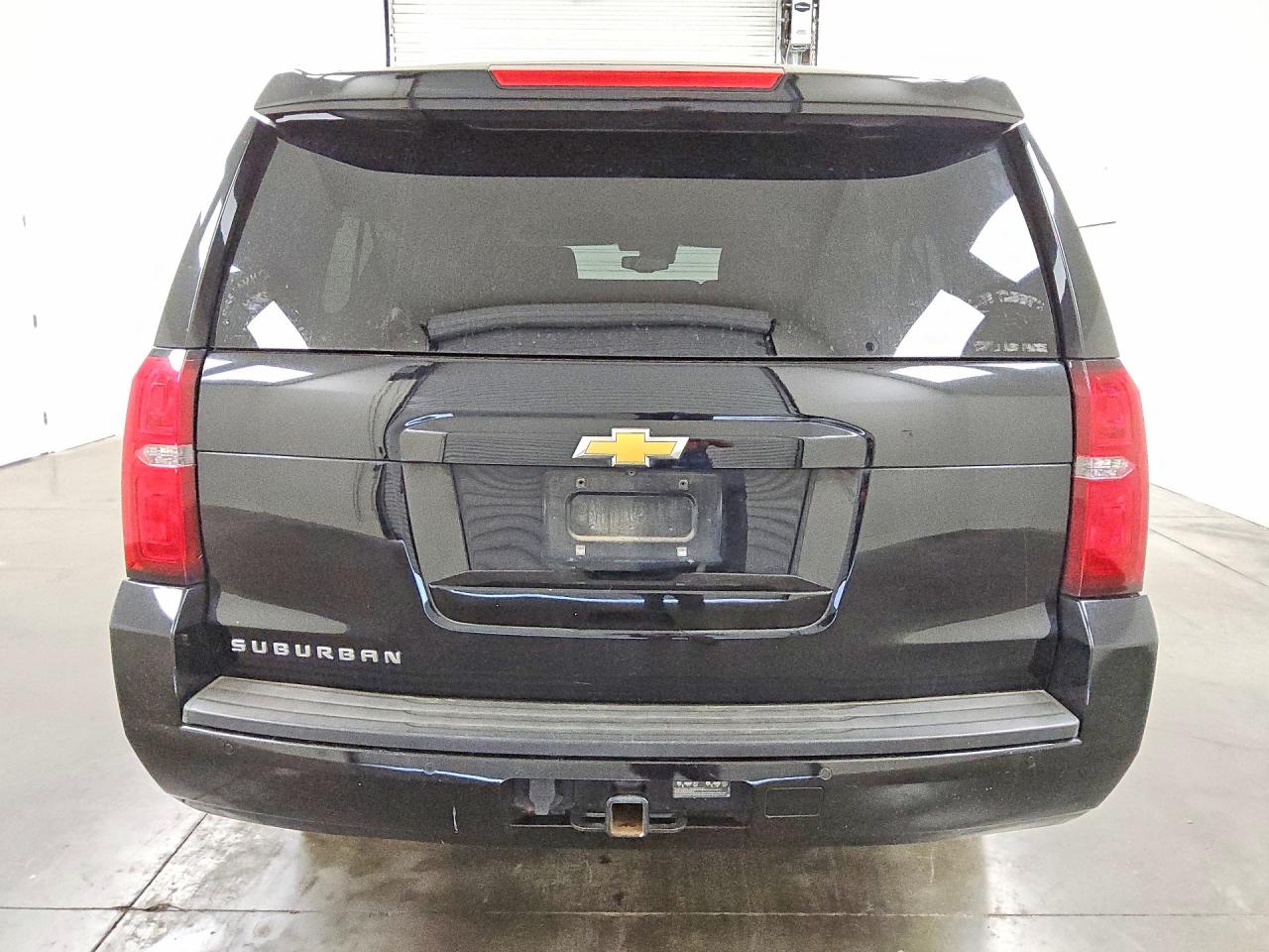 1GNSCHKC9JR350396 · 2018 CHEVROLET SUBURBAN · 6/13