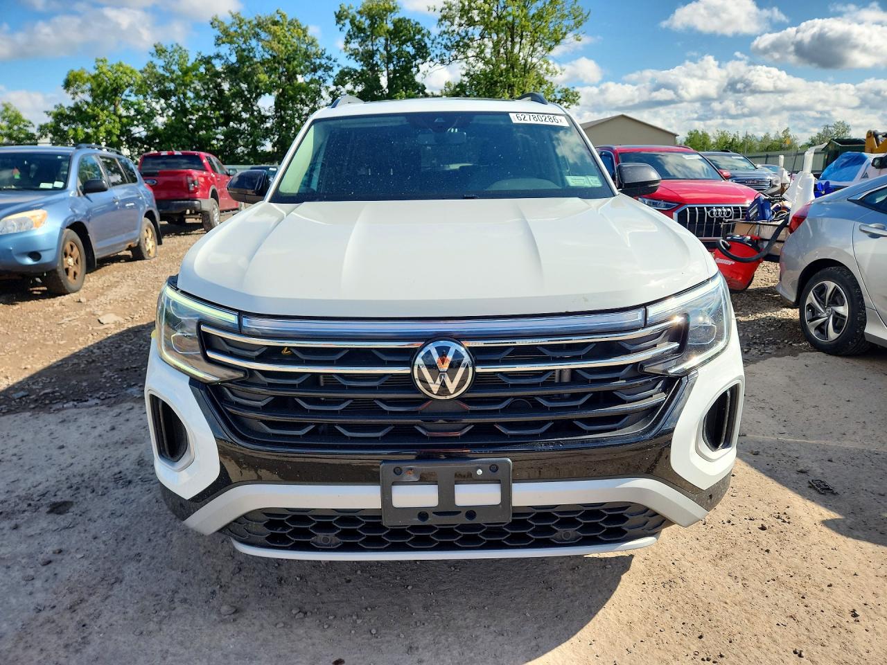 1V2CR2CA7RC581915 · 2024 VOLKSWAGEN ATLAS · 5/13