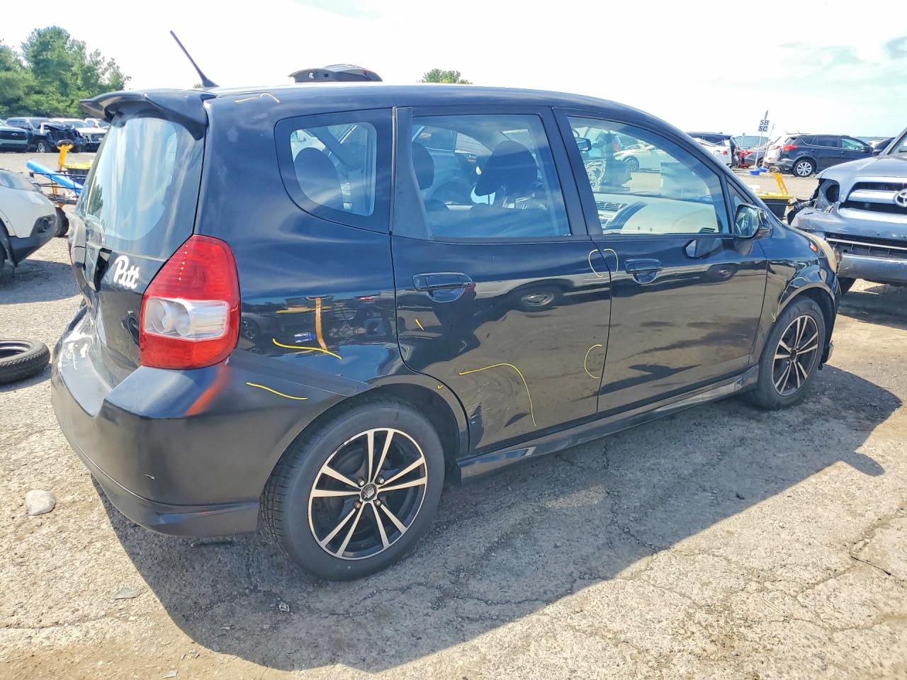 JHMGD38627S033365 · 2007 HONDA FIT · 3/13