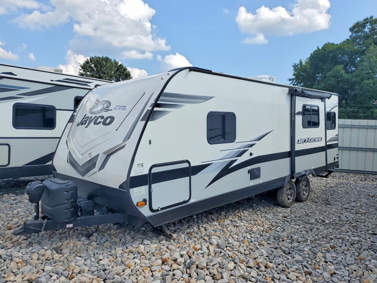 1UJBJ0BN0N1J60380 · 2022 JAYCO JAY FEATHE · 2/10