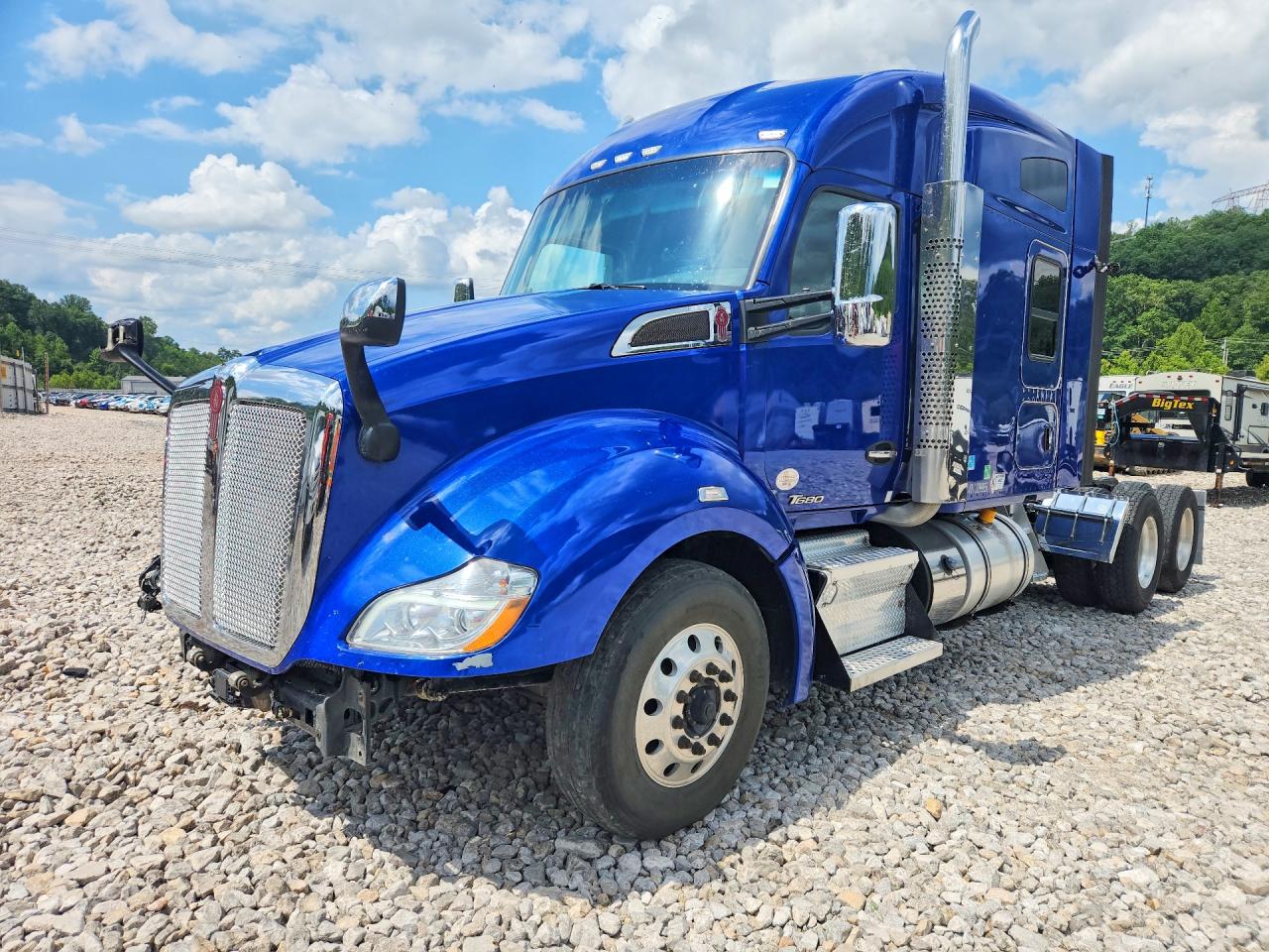 1XKYD49X5LJ299955 · 2020 KENWORTH T680