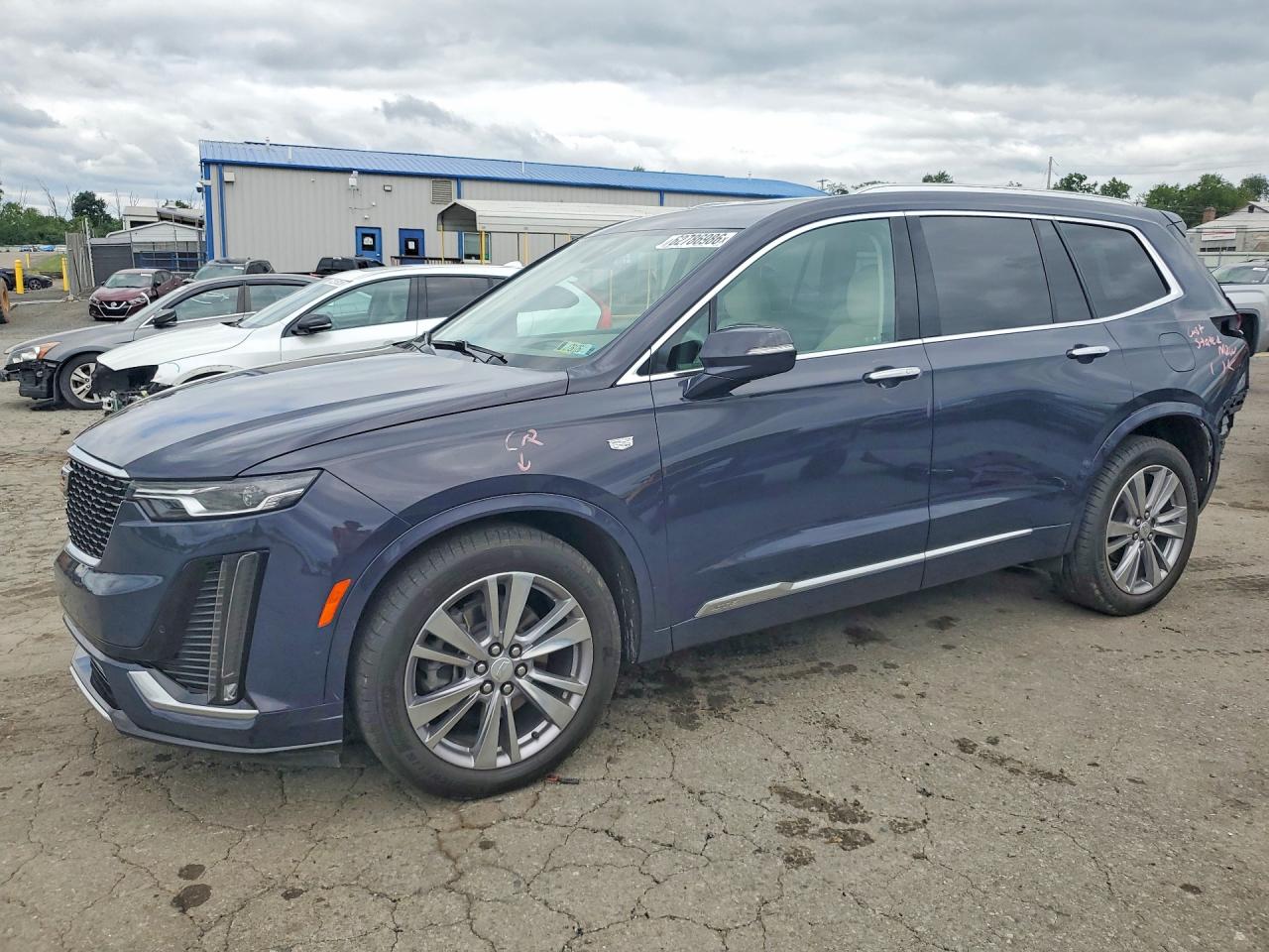 1GYKPDRS7RZ722486 · 2024 CADILLAC XT6