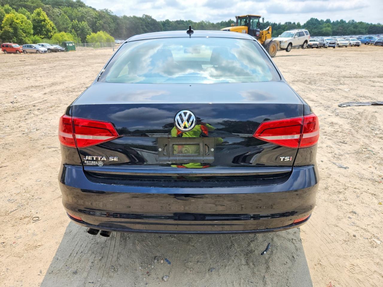 3VWD17AJ6FM273901 · 2015 VOLKSWAGEN JETTA · 6/12